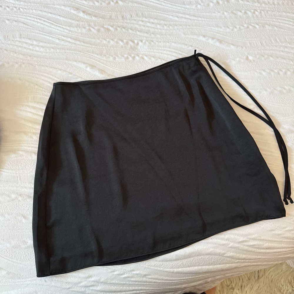 Wilfred Satin Mini Skirt